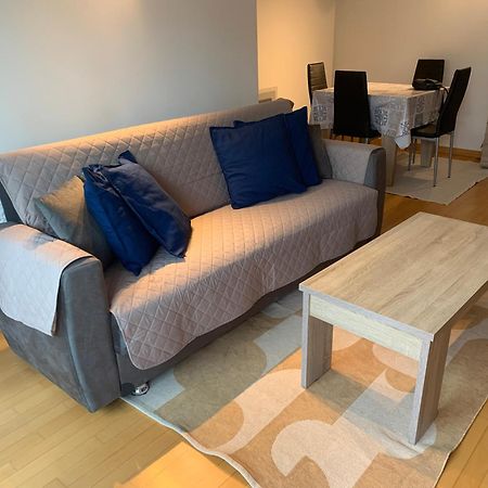 Apartamento Construccion Nueva Barcelona-กาเลญา ภายนอก รูปภาพ
