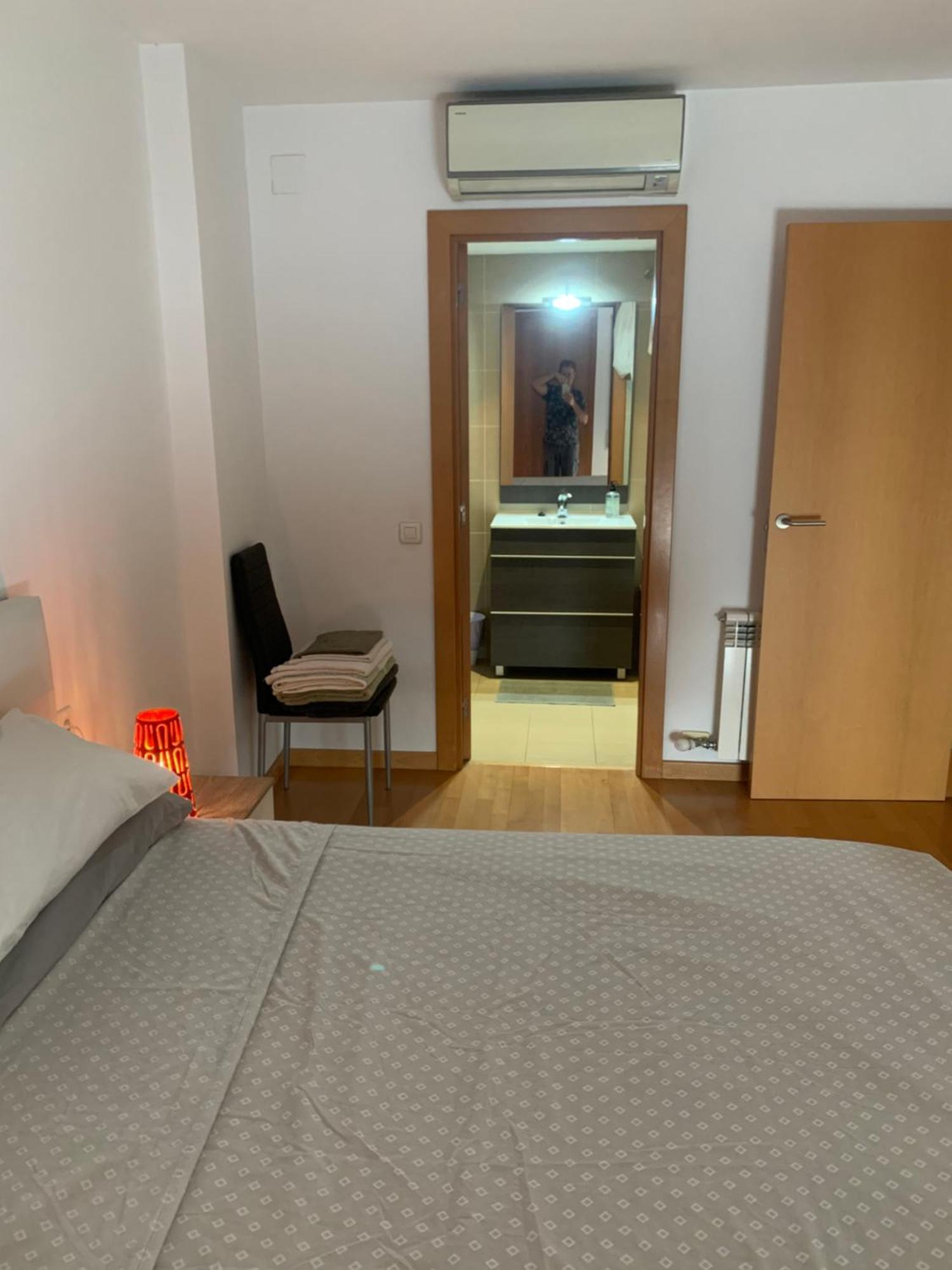 Apartamento Construccion Nueva Barcelona-กาเลญา ภายนอก รูปภาพ