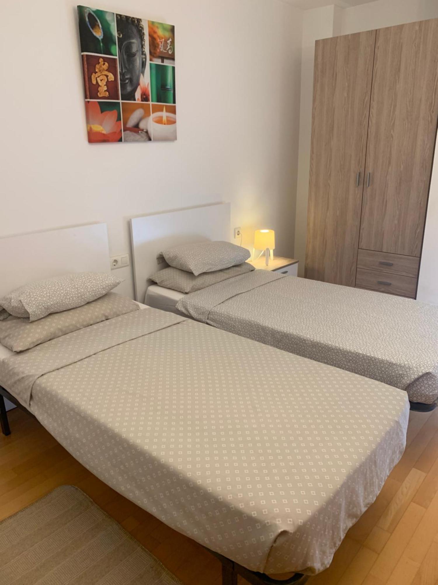 Apartamento Construccion Nueva Barcelona-กาเลญา ภายนอก รูปภาพ