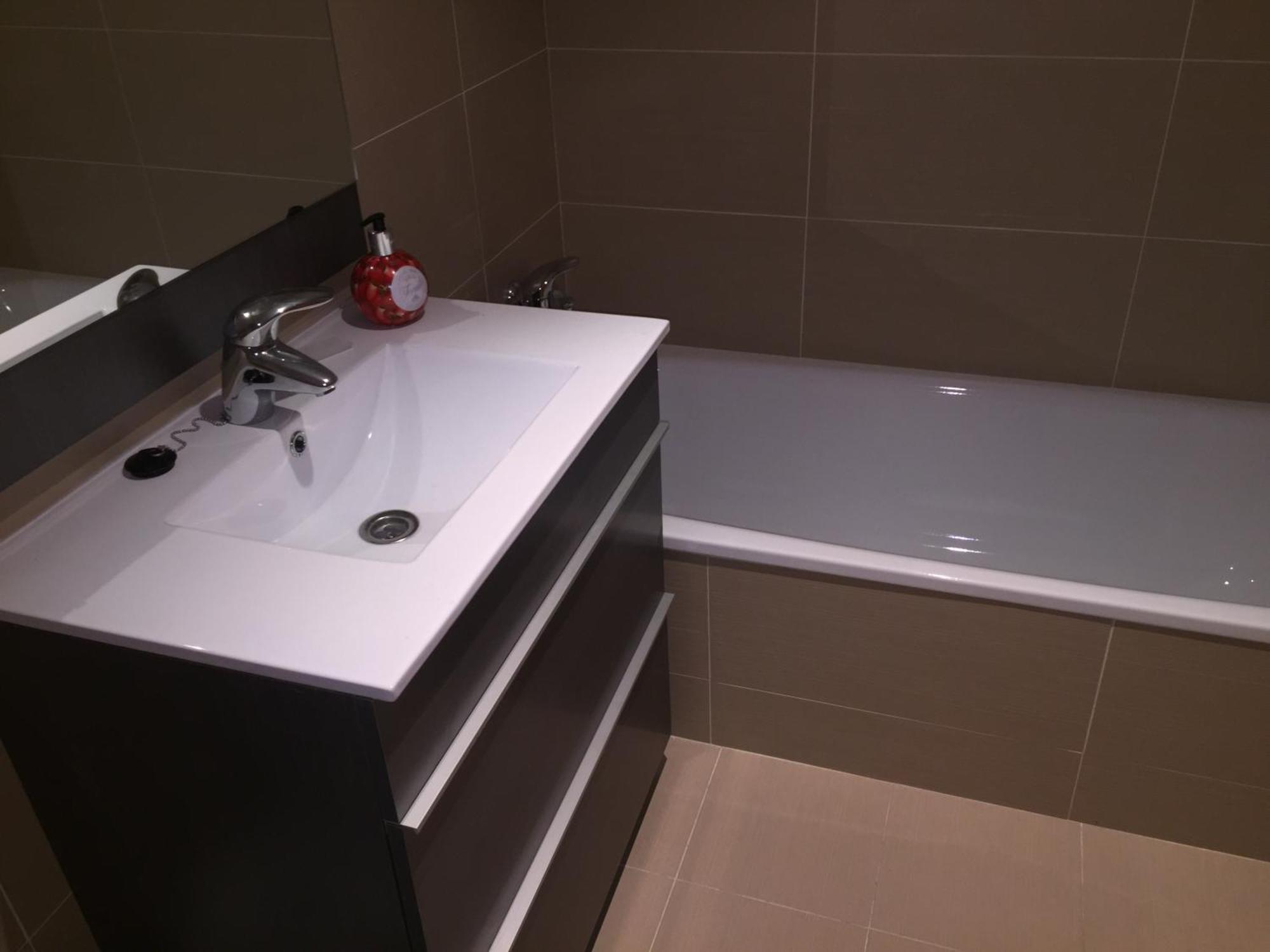 Apartamento Construccion Nueva Barcelona-กาเลญา ภายนอก รูปภาพ